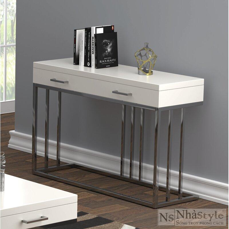 A Console+Table