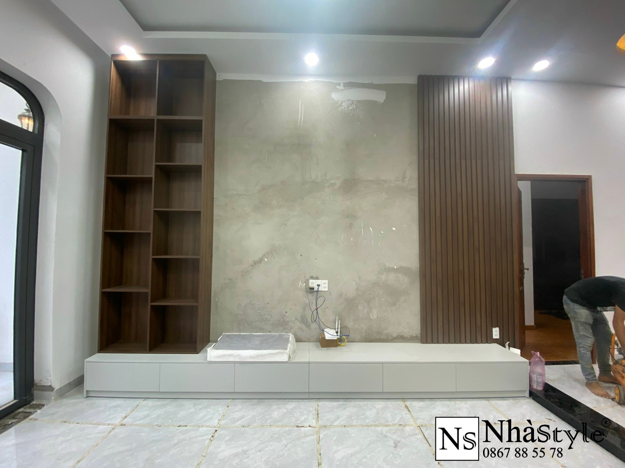 Vách ốp Hoa Văn kèm kệ trang trí